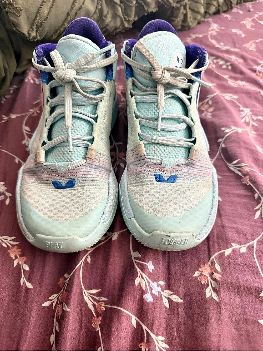 New Balance Two WXY V2 Basketball Sneakers Blue & Purple US 4